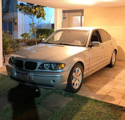 BMW 320i 2.2 24V GASOLINA 4P AUTOMÁTICO BMW 320i 2.2 24V GASOLINA 4P AUTOMÁTICO